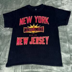 WWE New York New Jersey 2019 WrestleMania #35 T-Shirt Men’s Large Black Graphic